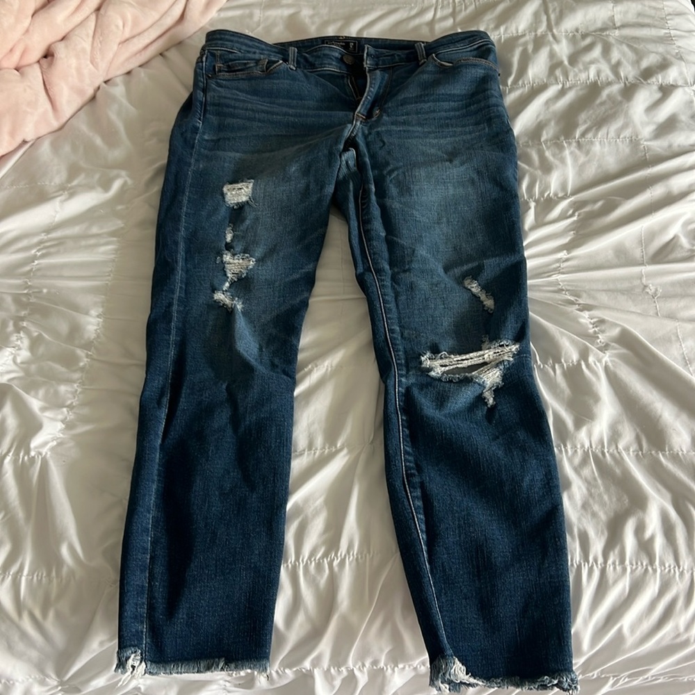 Ripped ankle jeans!